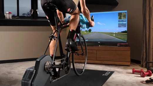 Tacx FLUX S Smart　スマートトレーナー Amazon.com : Tacx Flux S Direct Drive Smart Trainer : Sports